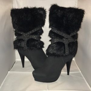 Black Furry Boots